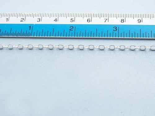 18 inches of 925 Sterling Silver Oval Rolo Chain 2.6x3.8 mm.