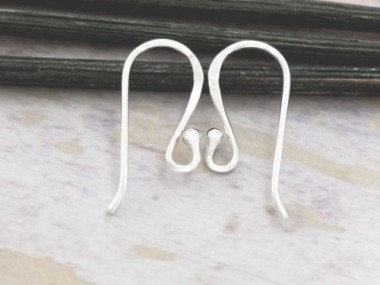 925 Sterling Silver Ear Wires 9x20mm.