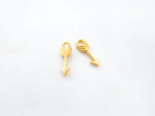4 of 925 Sterling Silver Gold Vermeil Style Arrow Charms 3x9 mm., small charms