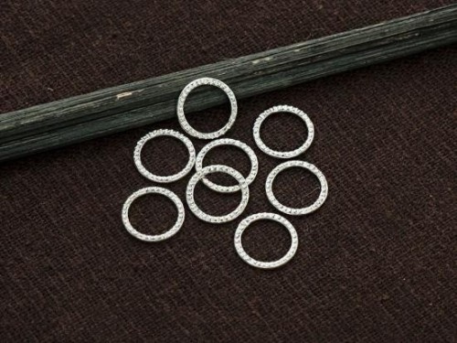 8 of 925 Sterling Silver Textured Circle Closed Rings, Connectors 9mm.