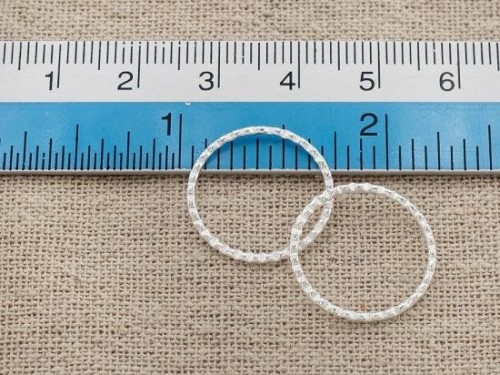 4 of 925 Sterling Silver Textured Circle Closed Rings, Connectors 18x1mm.